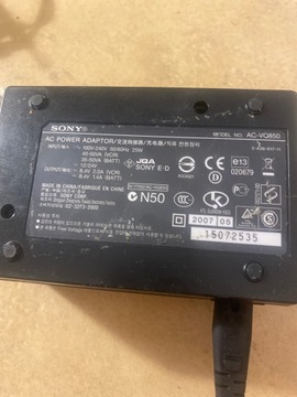АДАПТЕР/ЗАРЯДНОЕ УСТРОЙСТВО SONY AC-VQ850, зарядное устройство