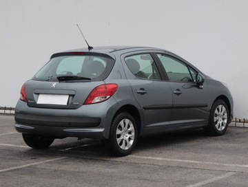 Peugeot 207 Hatchback 5d 1.4 VTi 95KM 2010 Peugeot 207 1.4 VTi, Klima, zdjęcie 4