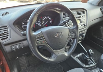 Hyundai i20 II Coupe 1.2 MPI 84KM 2017 Hyundai i20 Auto w bardzo dobrym stanie technicznym I wizualnym. 1.2 84KM, zdjęcie 11