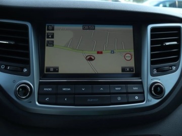 Hyundai Tucson III SUV 1.6 T-GDI 177KM 2016 Hyundai Tucson 1.6 T-GDI, Salon Polska, zdjęcie 11