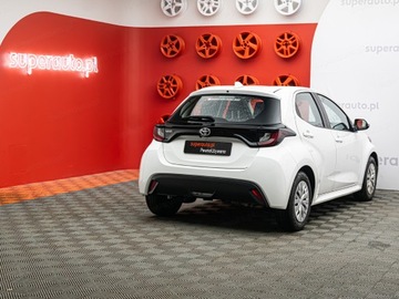 Toyota Yaris IV Hatchback 1.0 VVT-i 72KM 2022 TOYOTA Yaris 1.0 Comfort Hatchback 72KM 2022, zdjęcie 5