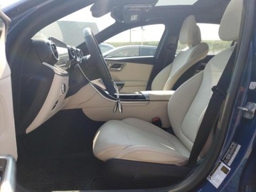 Mercedes 2024 Mercedes-Benz Klasa C 2024, 2.0L, 4x4, od ubezpieczalni, zdjęcie 7