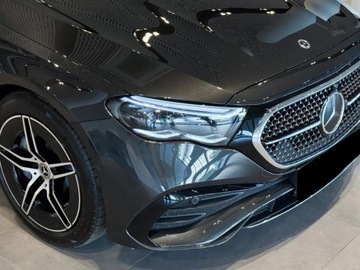 Mercedes Klasa E W214 Sedan 2.0 220d 197KM 2025 E Klasa 220 d 4-Matic AMG 2.0 197KM 2025, zdjęcie 2