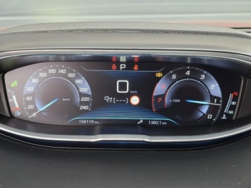 Peugeot 3008 II Crossover 1.6 THP 165KM 2017 Peugeot 3008 *AUTOMAT* 1.6 benzyna* bogate, zdjęcie 8