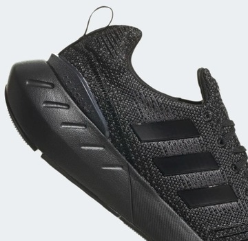 СПОРТИВНАЯ ОБУВЬ ADIDAS SWIFT RUN 22