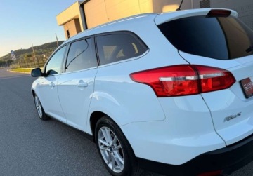 Ford Focus III Kombi Facelifting 1.6 Ti-VCT 125KM 2018 Ford Focus TITANIUM 1.6MPi 125ps KlimaTronik Bezwypadkowy 1Wlasciciel UNIK, zdjęcie 16