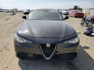Alfa Romeo Giulia II Sedan 2.0 TBi 280KM 2017 Alfa Romeo Giulia TI Q4 2017 2.0l 2.0 Benzyna 280KM, zdjęcie 5