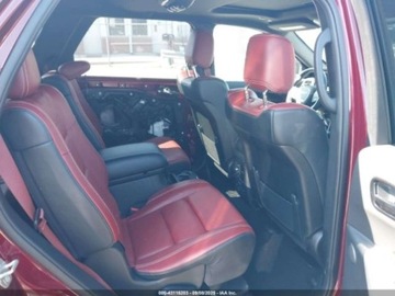 Dodge Durango III 2023 Dodge Durango SRT 392 PREMIUM AWD, 2023r., 4x4, 6.4L 6.4 Benzyna 475KM, zdjęcie 9