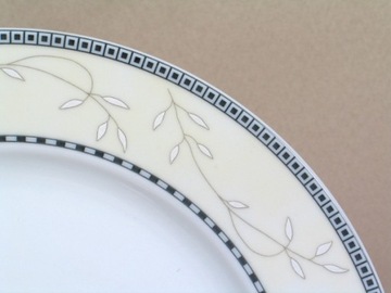 K601 ASTRA MASELNICA ĆMIELÓW PORCELANA MARZENIE