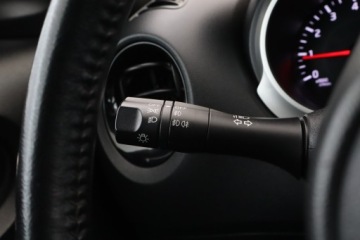 Nissan Juke I SUV Facelifting DIG-T 115KM 2015 Nissan Juke 1.2 DIG-T, Navi, Klima, Klimatronic, zdjęcie 19