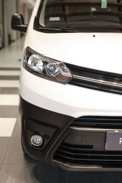 Toyota 2022 Toyota Proace Verso Kombi 2.0 D-4D Long 2,8t 2.0 Diesel 145KM, zdjęcie 8