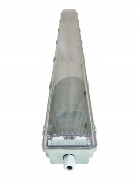 Герметичный светодиодный светильник 2х60см для гаража-мастерской