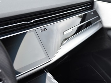 Audi Q7 II SUV Facelifting  3.0 50 TDI 286KM 2025 AUDI Q7 50 TDI quattro S Line Suv 3.0 (286KM) 2025, zdjęcie 11