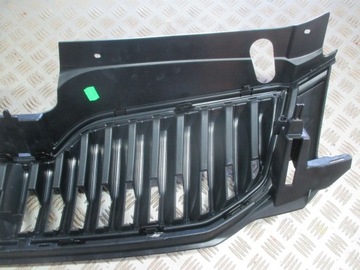 СНЯТИЕ РЕШЕТКИ SKODA OCTAVIA III RS 2013->