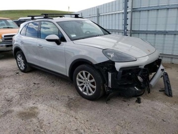 Porsche Cayenne III 2021 Porsche Cayenne 2021, silnik 3.0, 44, od ubezpieczyciela 3.0 Benzyna 335KM, zdjęcie 3