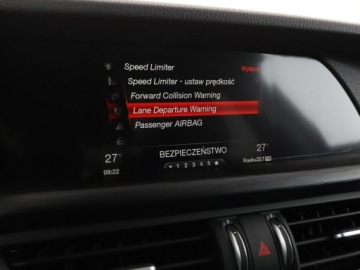 Alfa Romeo Stelvio SUV 2.0 Turbo 200KM 2017 Alfa Romeo Stelvio bixenon+led automat q4 navi, zdjęcie 25