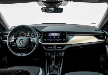 Skoda Kamiq Crossover 1.0 TSI 110KM 2022 Skoda Kamiq 1.0TSI 110KM, Style DSG, Kamera Cofania, Reflektory Full Led,, zdjęcie 13