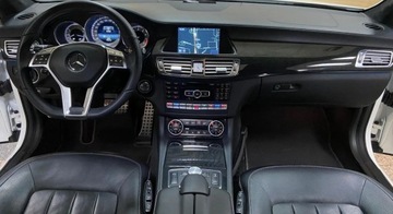 Mercedes CLS W218 Shooting Brake Facelifting 500 408KM 2014 Mercedes-Benz CLS Bezwypadkowy Przebieg 48000 km R CARS Warszawa 4.7 408KM, zdjęcie 9