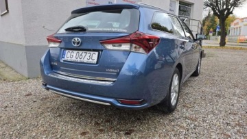 Toyota Auris II Touring Sports Facelifting 1.8 Hybrid 136KM 2017 Toyota Auris 1,8 benzyna Hybryda 136 KM automat Salon Polska II wlasciciel, zdjęcie 12