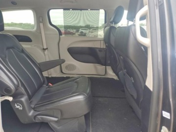Chrysler Pacifica II 2023 Chrysler Pacifica Touring L 2023 3.6 Benzyna 287KM, zdjęcie 10