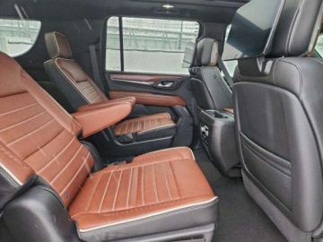  GMC Yukon XL Denali Ultimate 2024 6.2 Benzyna 420KM, zdjęcie 11