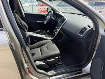 Volvo XC60 I SUV Facelifting 2.0 D3 DRIVE-E 150KM 2015 Volvo XC 60 LEDY PARKTRONIC NAWIGACJA KLIMATYZACJA HAK HOLOWNICZY 2.0 150KM, zdjęcie 7