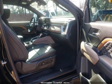  GMC Inny 2023r., Canyon Denali, od ubezpieczalni 2.7 Benzyna 310KM, zdjęcie 6