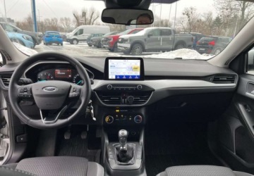 Ford Focus IV Kombi 1.0 EcoBoost 125KM 2021 Ford Focus Ford Focus SW 1.0 EcoBoost Connected Benzyna 125KM, zdjęcie 12