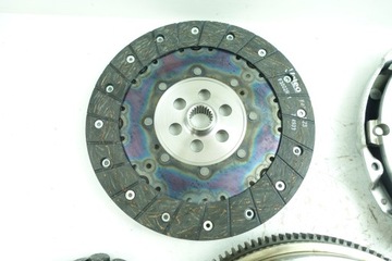 СЦЕПЛЕНИЕ + ДВУМАССОВОЕ КОЛЕСО VW 2.0 TDI 02M141671 VALEO 837405 03G141015