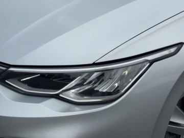 Volkswagen Golf VIII Variant 1.5 eTSI 130KM 2023 Volkswagen Golf 1.5 eTSI FV 23 Gwarancja 1.5 Benzyna 129KM, zdjęcie 6