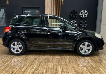 Suzuki SX4 I Sedan 1.6 VVT 120KM 2011 Suzuki SX4 1.6 120KM gwarancja MANUAL Bezwypadkowy zaledwie 93 000km, zdjęcie 5