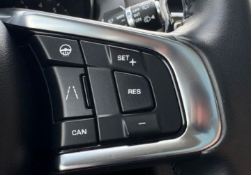 Jaguar F-Pace SUV 2.0 i4 250KM 2020 Jaguar F-Pace 2,0T 250ps R-Line Bi Led Pamieci Alu19 Kamery Panorama Gwara, zdjęcie 30