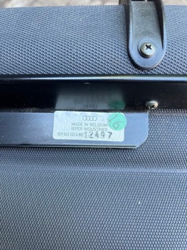 ШТОРКА БАГАЖНИКА AUDI A4 B5 AVANT 8D9863553A
