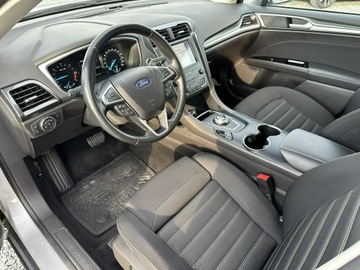 Ford Mondeo V Kombi Facelifting 2.0 EcoBlue 150KM 2021 Ford Mondeo 2.0 EcoBlue 150KM 2021 Titanium, zdjęcie 4