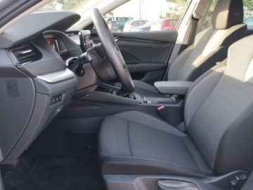 Skoda Octavia IV Liftback 1.5 TSI EVO 150KM 2024 Skoda Octavia 1.5 TSI 150KM Selection LED Matrix Virtual Kamera Hak Salon, zdjęcie 8