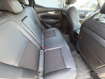 Nissan Qashqai II Crossover 1.6 dCi 130KM 2017 Nissan Qashqai 1.6 dCi | 4x4 | Stan BDB |, zdjęcie 9