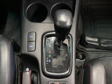 Toyota Hilux VIII Podwójna kabina Facelifting 2.8 D-4D 204KM 2023 Toyota Hilux 2.8 D-4D Double Cab GR Sport 4x4 Toyo, zdjęcie 19