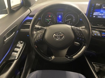 Toyota C-HR I Crossover 1.2L Turbo 116KM 2017 Toyota C-HR 1.2 T Dynamic Toyota C-HR 1.2 T Dynami, zdjęcie 11