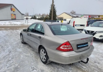Mercedes Klasa C W203 Sedan W203 1.8 (C 200 Kompressor) 163KM 2006 Mercedes-Benz Klasa C Swiezo sprowadzony TUV 6 27. 1.8 Benzyna 163KM, zdjęcie 6
