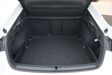 Skoda Octavia IV RS Liftback 2.0 TSI 245KM 2022 Skoda Octavia RS 2.0 TSI, Salon Polska, zdjęcie 13