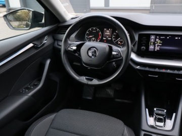 Skoda Octavia IV Liftback 1.5 TSI EVO 150KM 2022 Skoda Octavia 1.5 TSI e-tec, Salon Polska, zdjęcie 6