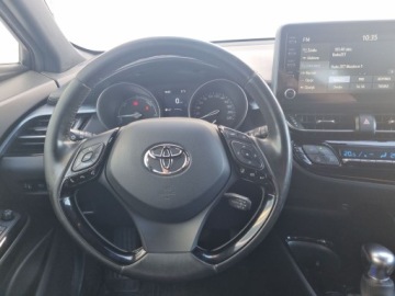 Toyota C-HR I Crossover Facelifting 2.0 Hybrid Dynamic Force 184KM 2021 Toyota C-HR 2.0 Hybrid Style Toyota C-HR 2.0 Hybri, zdjęcie 17