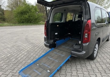 Opel Combo E Kombivan 1.5 Diesel 102KM 2021 Opel Combo Combo Life XL 102 KM Do przewozu osob niepelnosprawnych 1.5, zdjęcie 12