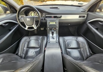 Volvo V70 III 2011 Volvo V70 D5 , 2.4 Diesel 205 KM, SUMMUM, Polecam 2.4 Diesel 205KM, zdjęcie 4