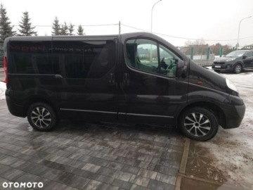 Opel Vivaro A Van z pojedynczą kabiną L1 2.0 CDTI 115KM 2013 Opel Vivaro Opel Vivaro Life Cosmo L1H1 2.0 Diesel 115KM, zdjęcie 5