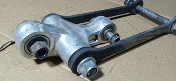 SUZUKI GSF 400 BANDIT KIWAK CRADLE КРОНШТЕЙН АМОРТИЗАТОРА ЗАДНЯЯ ПОДВЕСКА