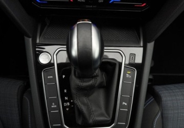 Volkswagen Passat B8 GTE Variant Facelifting 1.4 TSI Plug-In-Hybrid 218KM 2021 Volkswagen Passat GTE 1.4TSI Plug-In 218KM DSG Led ASO Kamera CarPlay ACC, zdjęcie 22