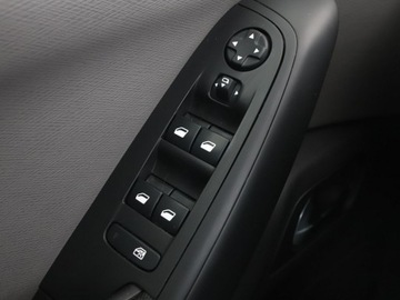 Citroen C4 Spacetourer Van 1.5 BlueHDi 131KM 2018 Citroen C4 SpaceTourer 7 os. navi klima aut, zdjęcie 33