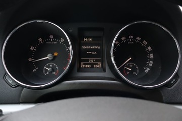 Skoda Yeti Minivan 1.2 TSI 105KM 2010 Skoda Yeti 1.2 TSI, Klima, Parktronic,ALU, zdjęcie 10