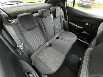 Peugeot 2008 II SUV 1.2 PureTech 130KM 2022 Peugeot 2008 Śliczny zadbany Bezwypadkowy Automat, zdjęcie 5